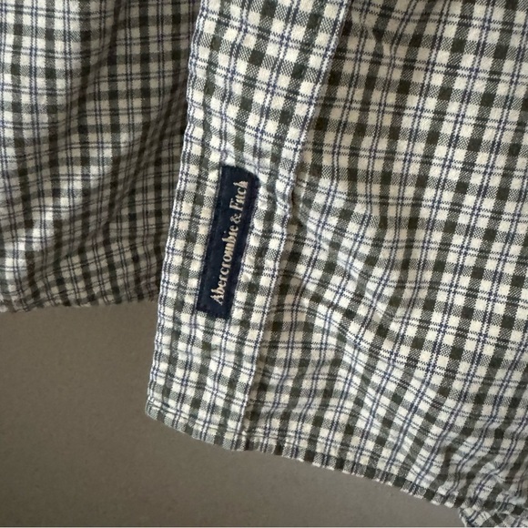 Abercrombie & Fitch Shirt - Picture 2 of 4
